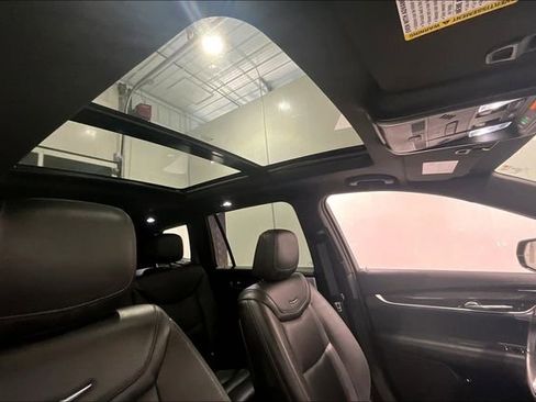 Used 2023 Cadillac XT6 Sport image 29