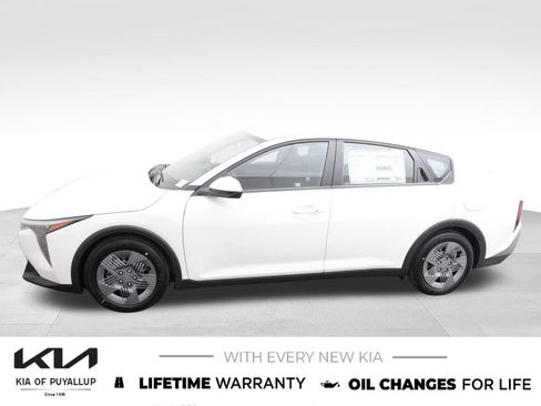 New 2026 Kia K4 FWD image 8
