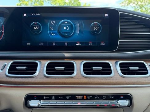 Used 2020 Mercedes-Benz GLE 350 4MATIC image 23