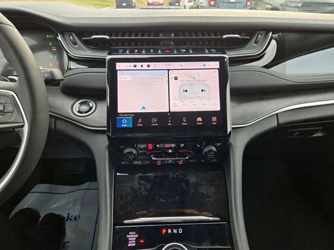 Used 2024 Jeep Grand Cherokee Limited 4xe w/ Luxury Tech Group II image 23