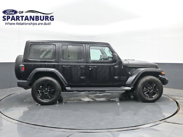 Used 2020 Jeep Wrangler Unlimited Sahara AWD/4WD image 3