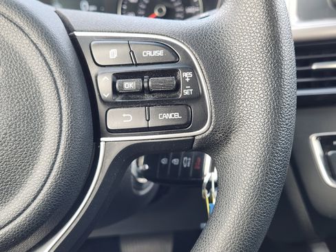 Used 2017 Kia Optima LX w/ Option Group 014 image 28