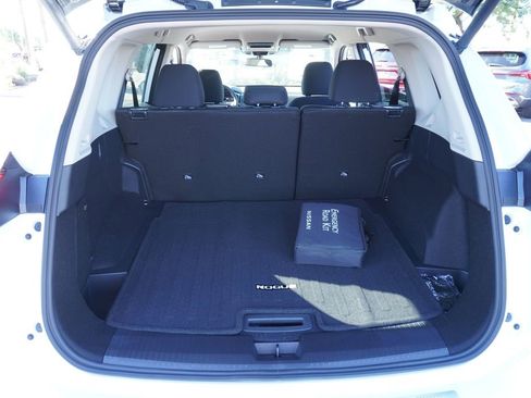 New 2026 Nissan Rogue SV image 8