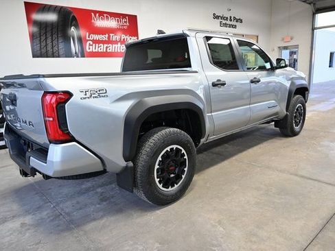 New 2026 Toyota Tacoma TRD Off-Road image 5