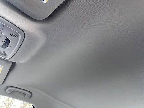 Used 2019 Buick LaCrosse Essence AWD/4WD image 19