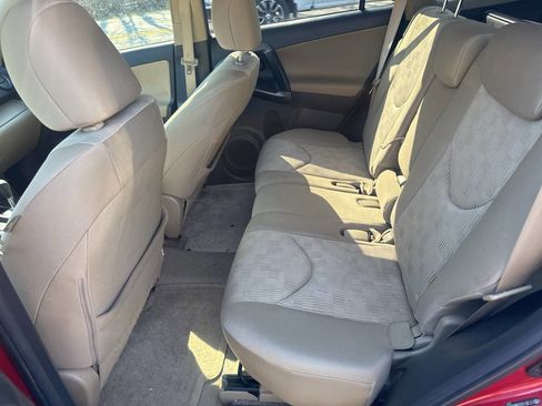Used 2010 Toyota RAV4 4WD image 9