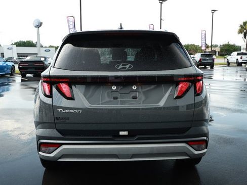 Used 2025 Hyundai Tucson SEL FWD image 7