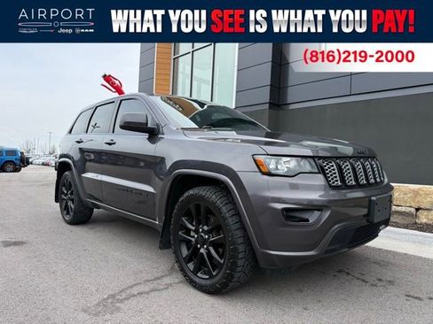 Used 2020 Jeep Grand Cherokee Altitude AWD/4WD image 1