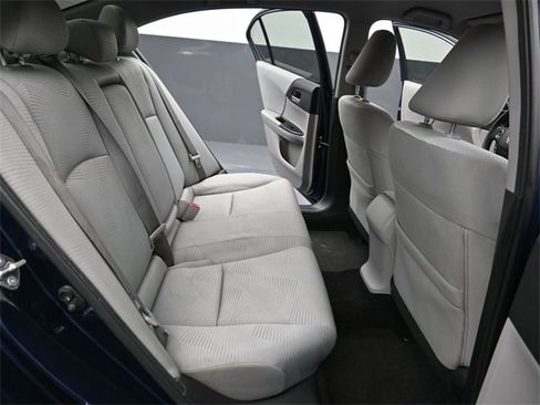 Used 2015 Honda Accord LX image 10