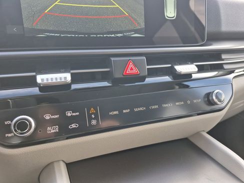 New 2026 Kia Sportage EX image 22