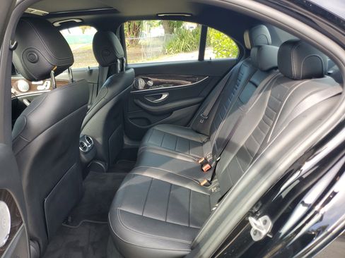 Used 2020 Mercedes-Benz E 350 4MATIC Sedan w/ Driver Assistance Package image 12