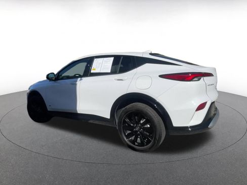 Used 2025 Buick Envista Sport Touring image 10