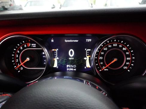 Used 2020 Jeep Gladiator Rubicon AWD/4WD image 14
