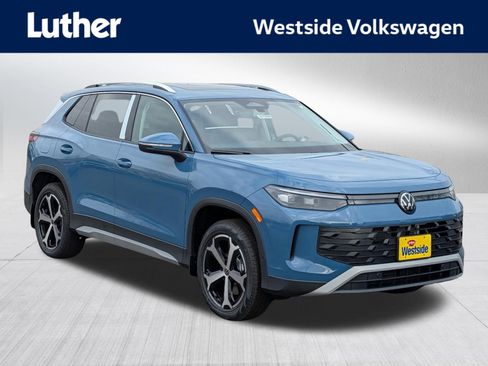 New 2026 Volkswagen Tiguan SE AWD/4WD image 1