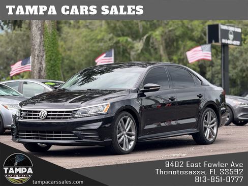 Used 2018 Volkswagen Passat 2.0T S image 1