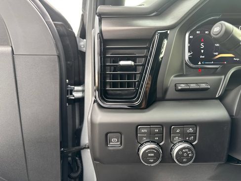 New 2026 GMC Sierra 1500 AT4 w/ AT4 Premium Package AWD/4WD image 14