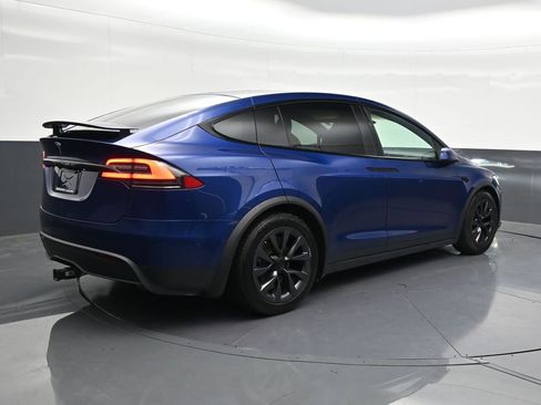 Used 2022 Tesla Model X AWD/4WD image 5