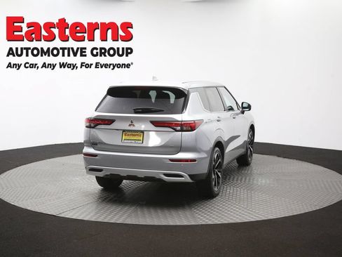 Used 2024 Mitsubishi Outlander SE FWD image 39