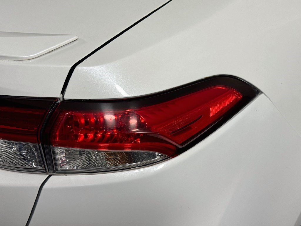 Used 2021 Toyota Corolla SE FWD image 32