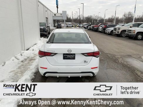 Used 2025 Nissan Sentra SV image 6