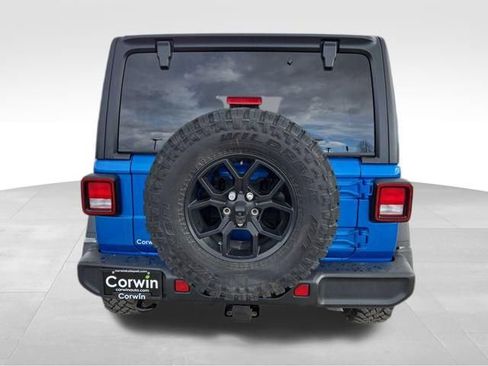 Used 2024 Jeep Wrangler Willys image 11