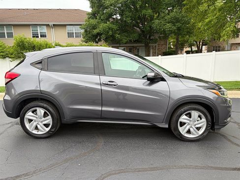Used 2019 Honda HR-V EX image 7