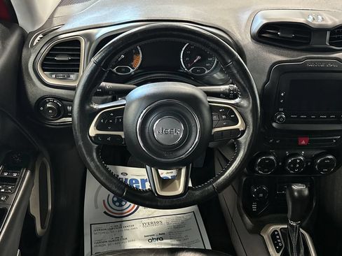 Used 2017 Jeep Renegade Limited AWD/4WD image 27