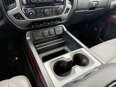 Used 2017 GMC Sierra 1500 SLT w/ SLT Preferred Package image 32