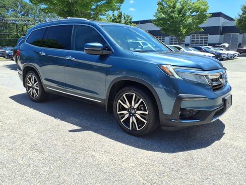 Used 2019 Honda Pilot Touring image 4