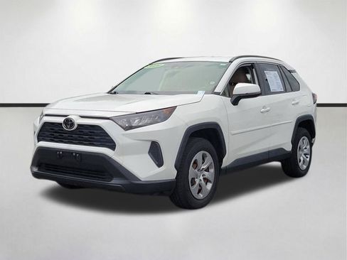 Used 2020 Toyota RAV4 LE w/ All Weather Liner Package AWD/4WD image 3