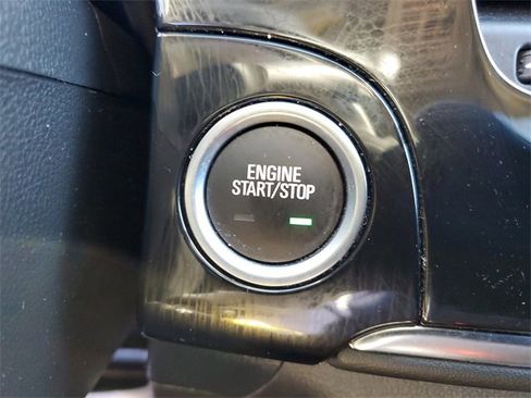 Used 2018 Buick Encore Premium image 27