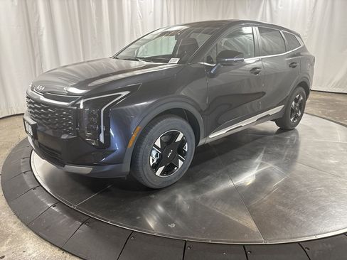 New 2026 Kia Sportage LX w/ LX Convenience Package image 1
