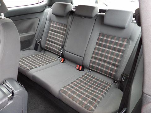 Used 2007 Volkswagen GTI 2-Door image 10