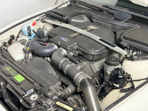 Used 2003 BMW M5 image 32