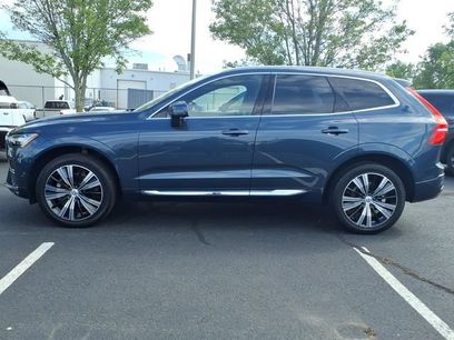 Used 2023 Volvo XC60 B5 Ultimate w/ Climate Package