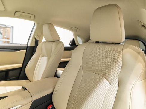 Used 2021 Lexus RX 350 AWD w/ Accessory Package image 6