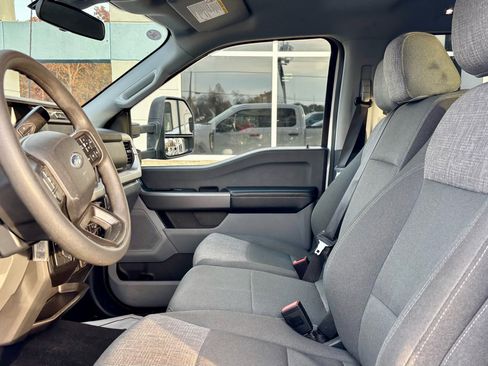 Used 2025 Ford F350 XLT image 15