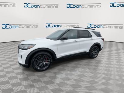New 2026 Ford Explorer ST w/ Sun And Sound Package