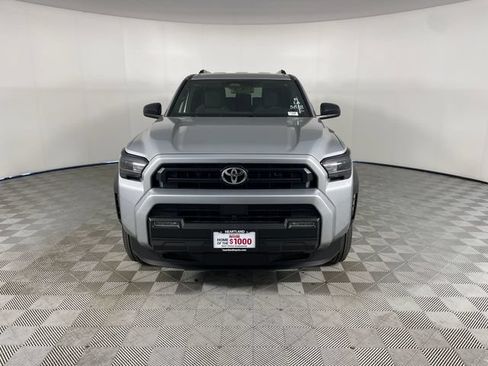 New 2026 Toyota 4Runner SR5 AWD/4WD image 16