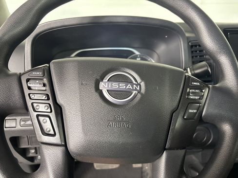 Used 2022 Nissan Frontier S image 11