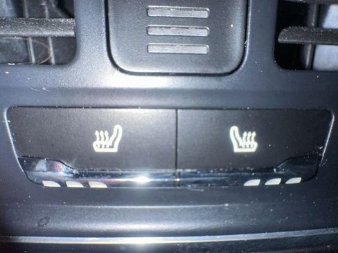 Used 2018 Porsche Macan image 14