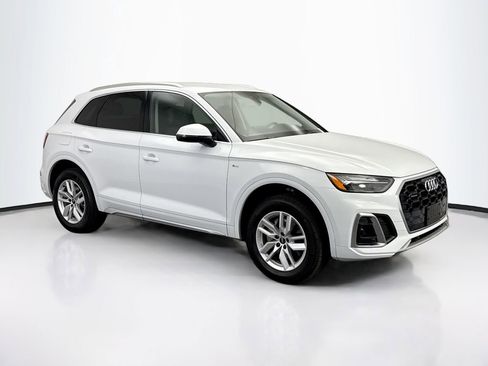Used 2023 Audi Q5 2.0T Premium image 3