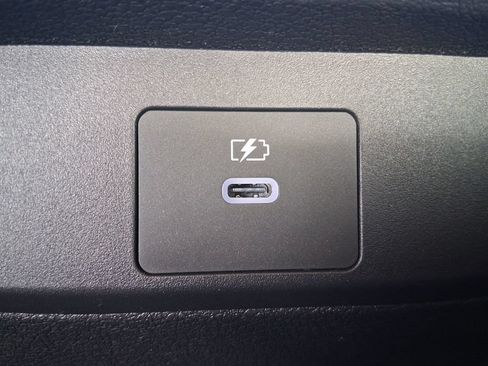 New 2026 Nissan Sentra SV w/ SV Convenience Package FWD image 25
