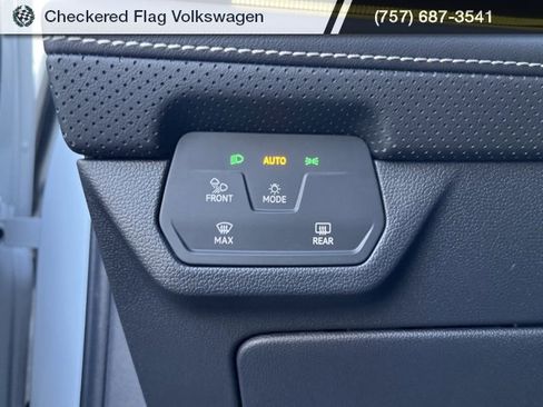 New 2026 Volkswagen Atlas Cross Sport SEL Premium R-Line image 19