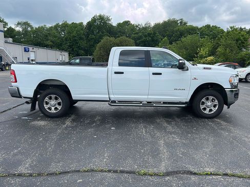 Used 2024 RAM 3500 Big Horn AWD/4WD image 11