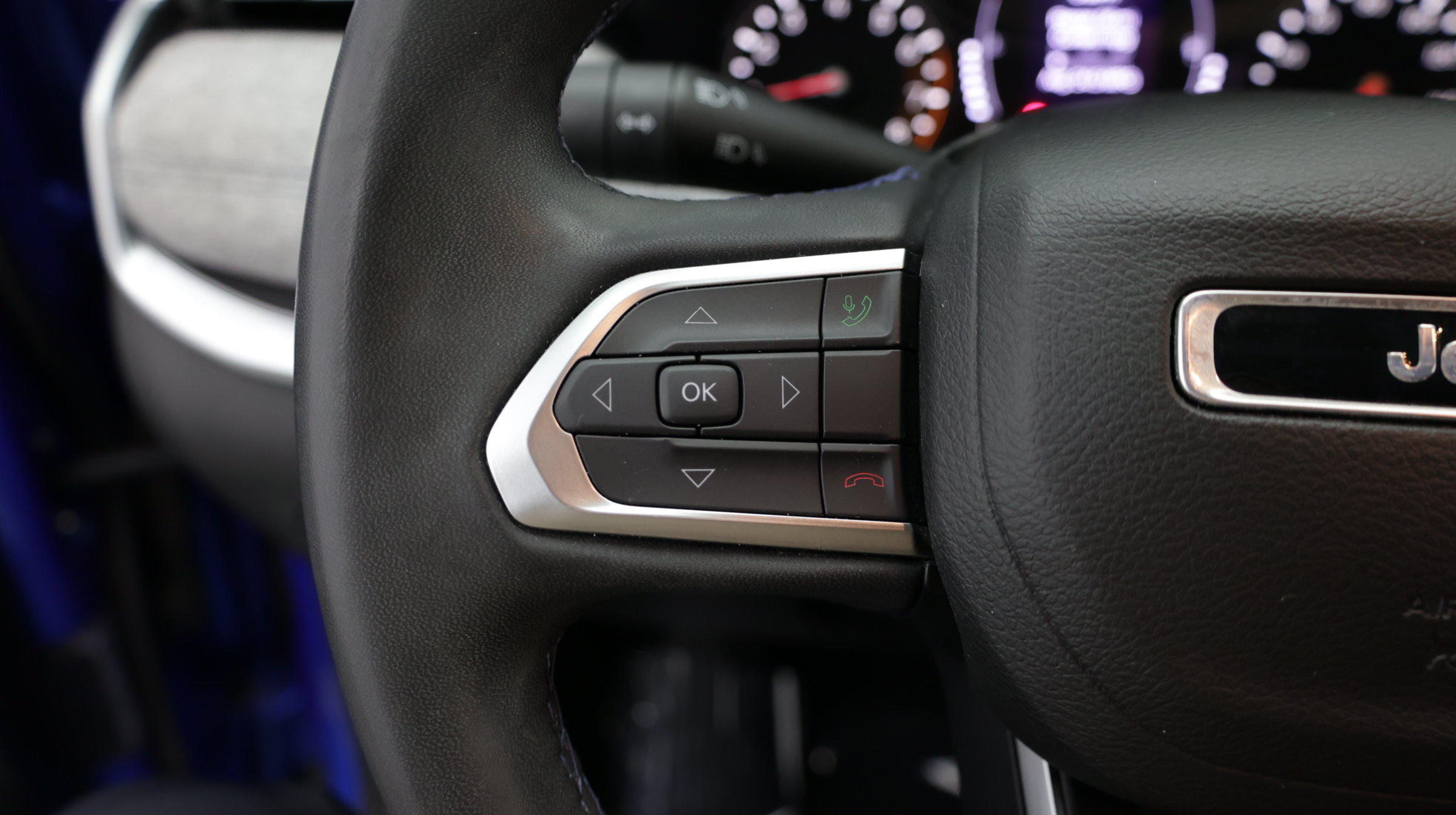 Used 2022 Jeep Compass Latitude AWD/4WD image 24