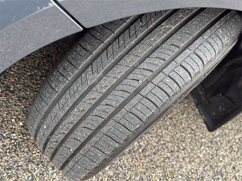 Certified 2024 Toyota Corolla LE image 10