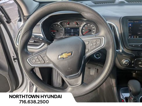 Used 2022 Chevrolet Equinox LT image 5