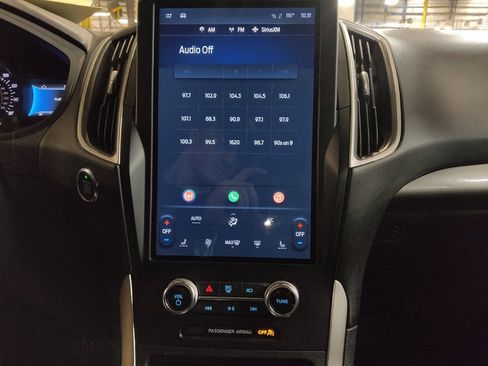 Used 2024 Ford Edge SEL image 25