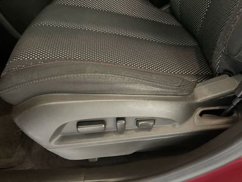 Used 2016 Chevrolet Equinox LT w/ Convenience Package image 12